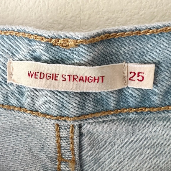 Levis wedge fit high rise light wash size 25 - Picture 10 of 10